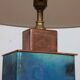 Lampe à poser en métal émaillé des années 1950