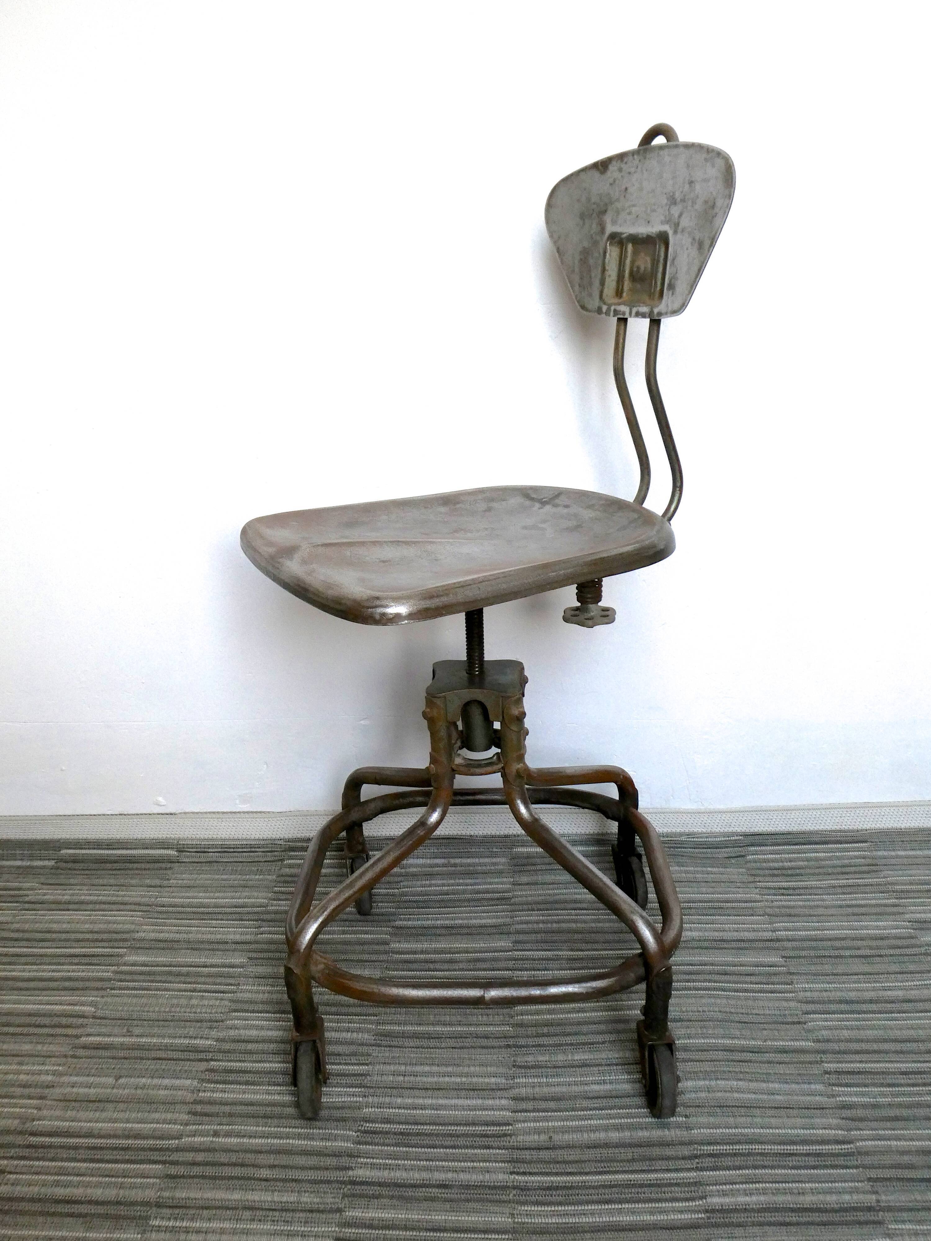 Flambo M42 of Henri Lieber Workshop Chair, wheeled