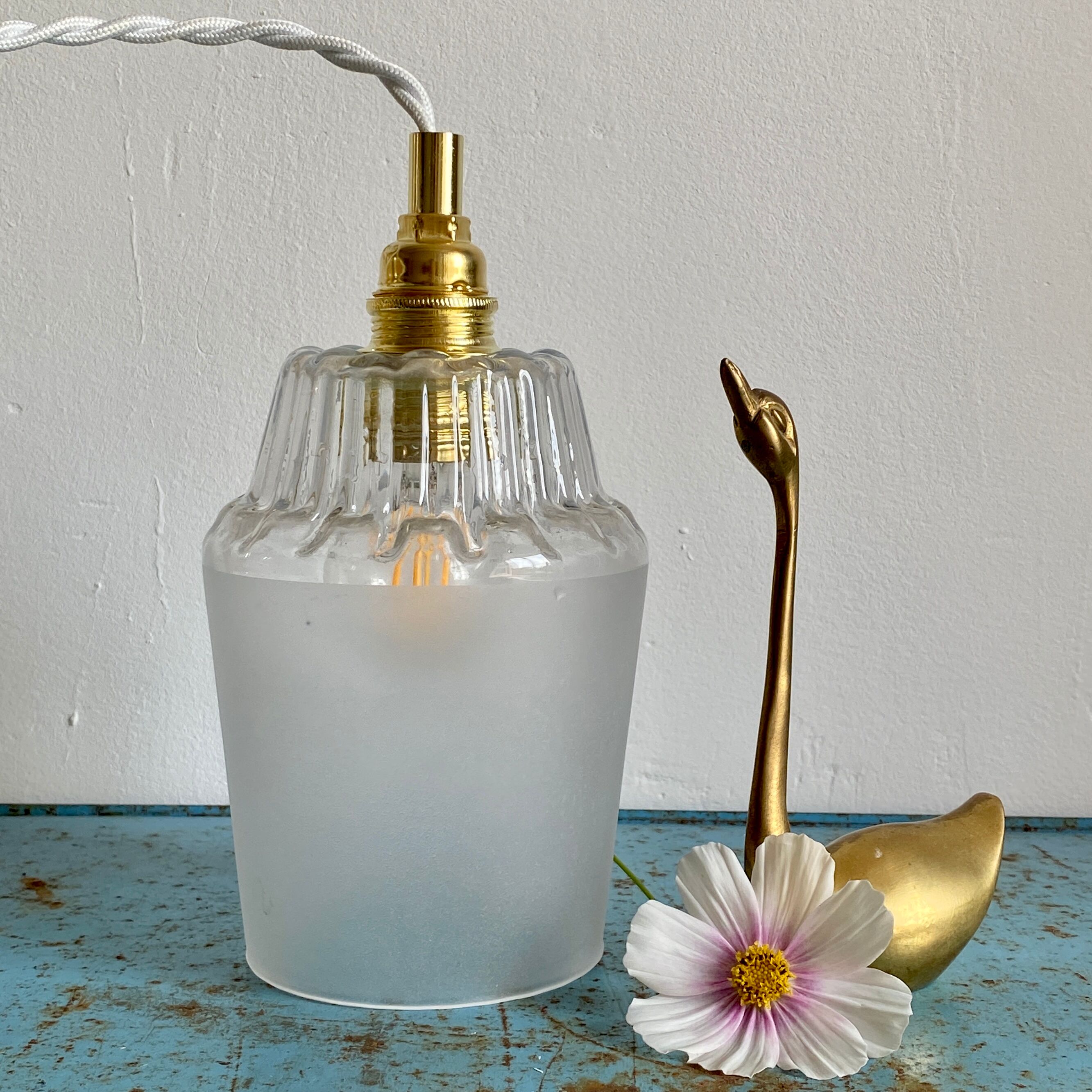 Baladeuse tulipe vintage en verre