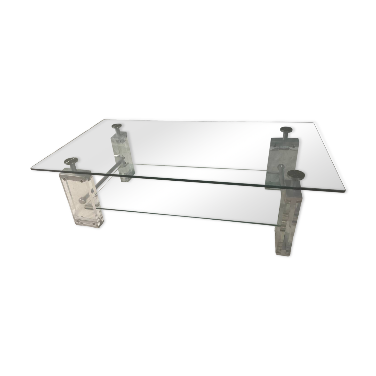 Coffee table made of glass and plexiglass.