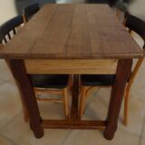 Table de ferme en chêne à pieds joinds par une entretoise