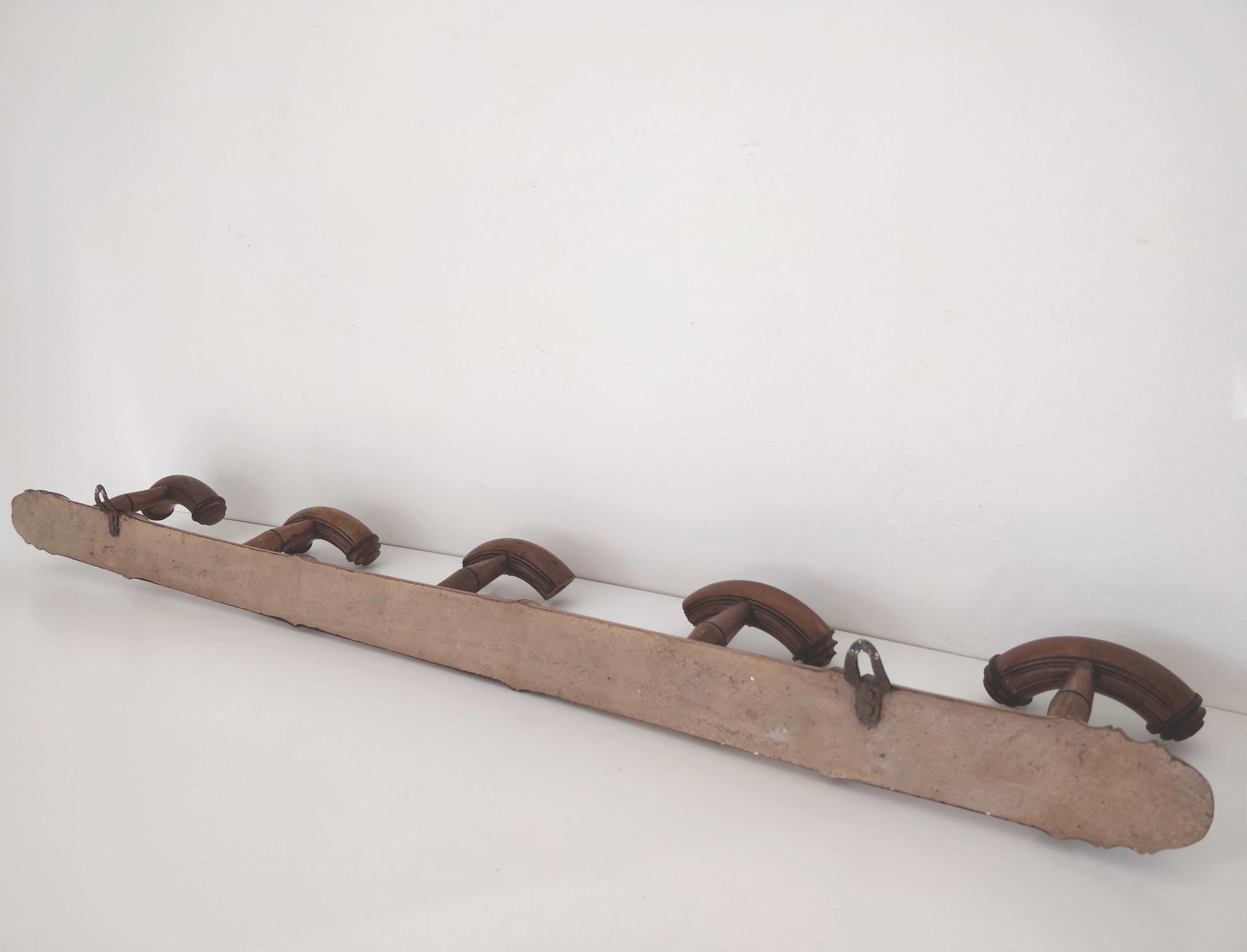 Bamboo-style wooden patère