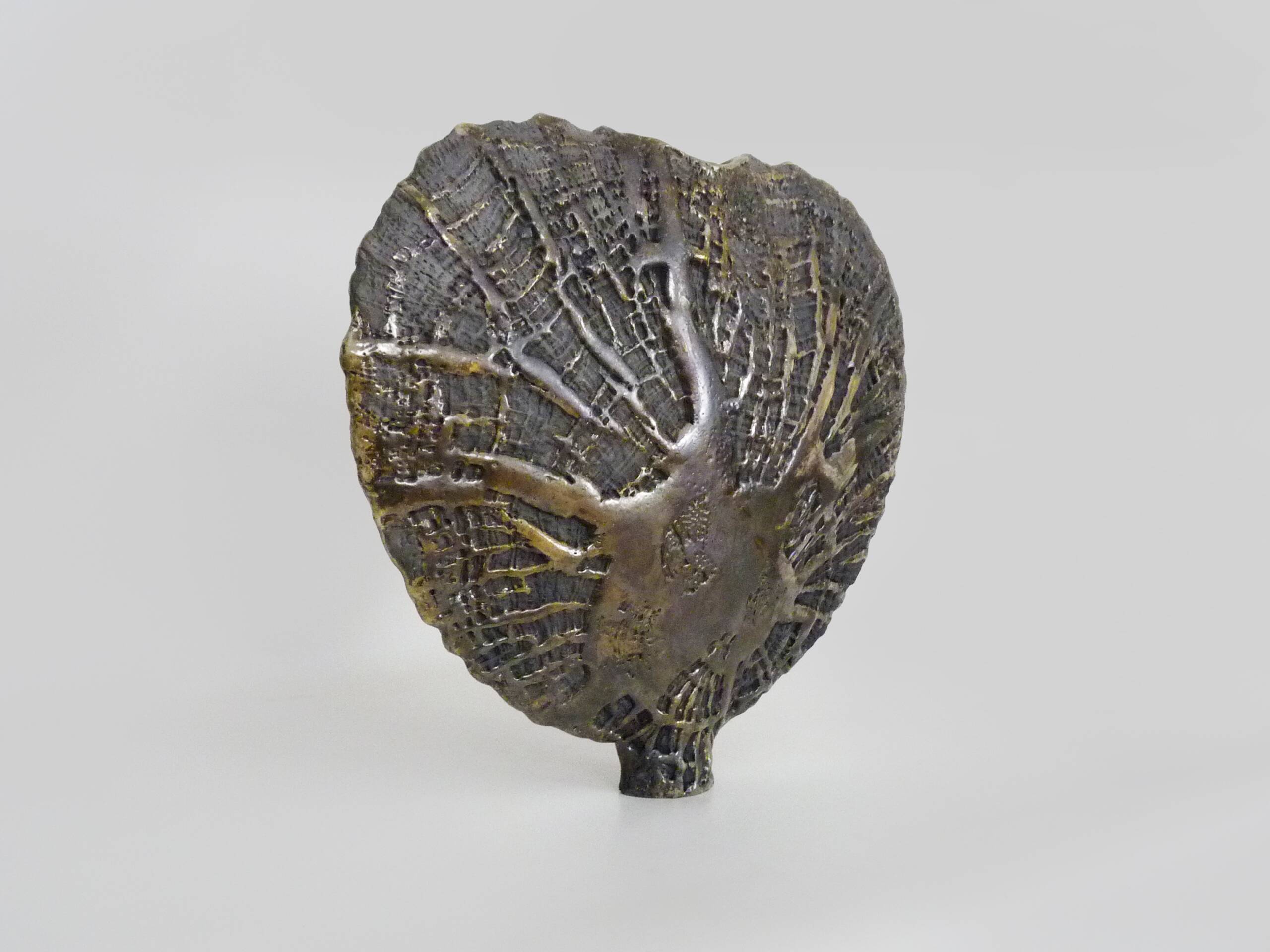 Large vintage ceramic heart-shaped vase signed 80s 35X38 cm