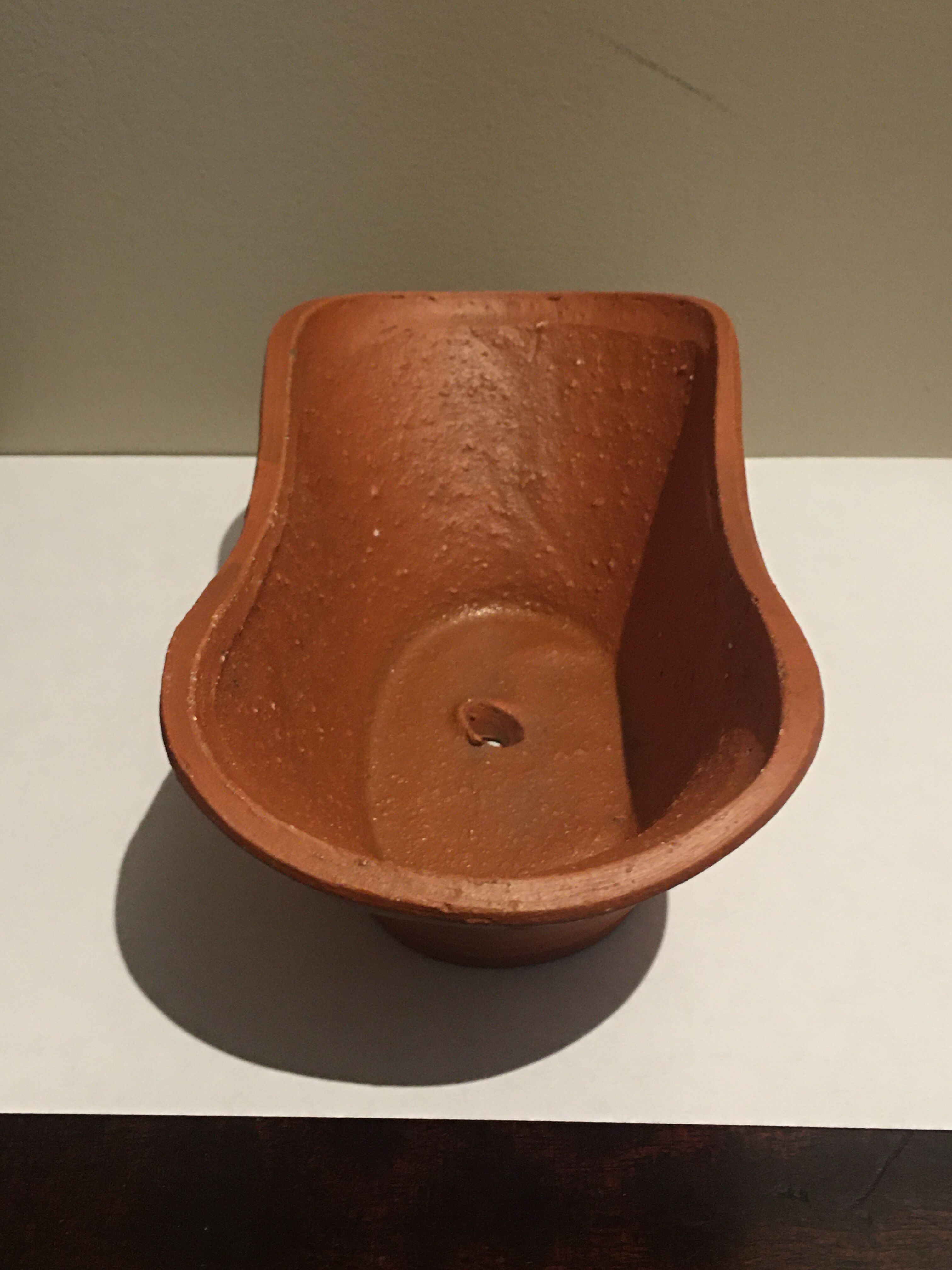 Pot en terre cuite vintage