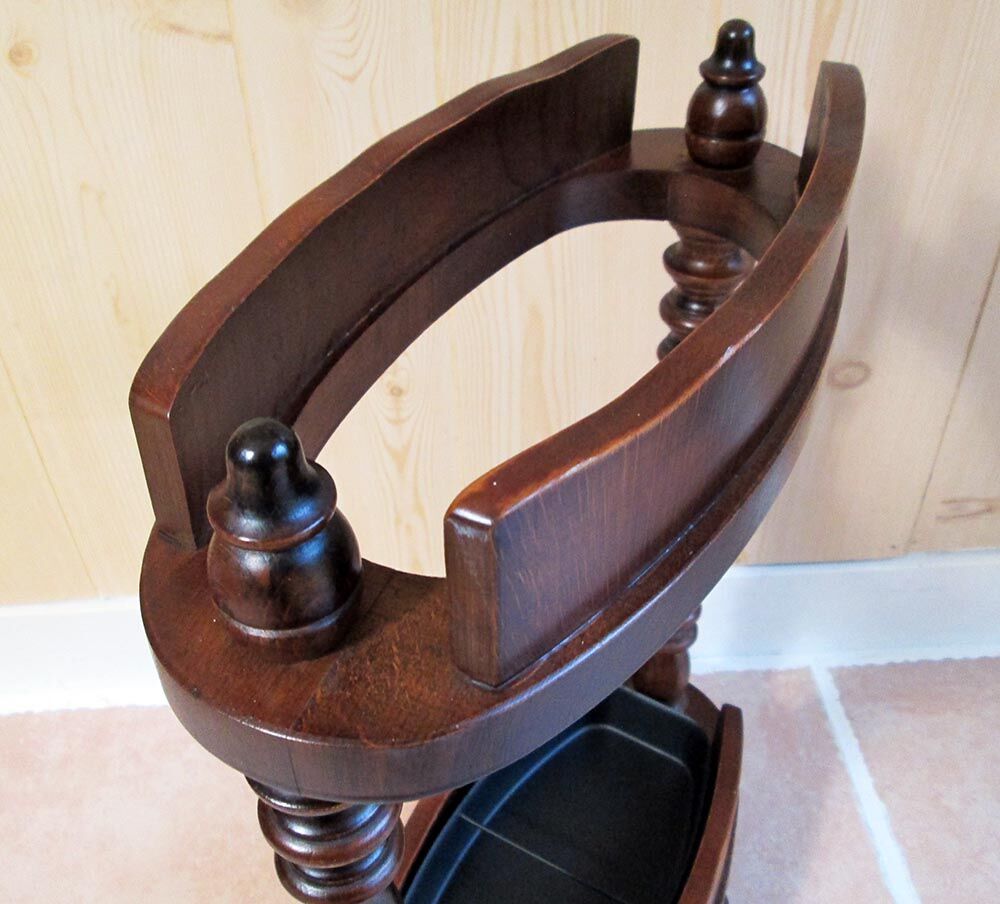 Wooden umbrella holder