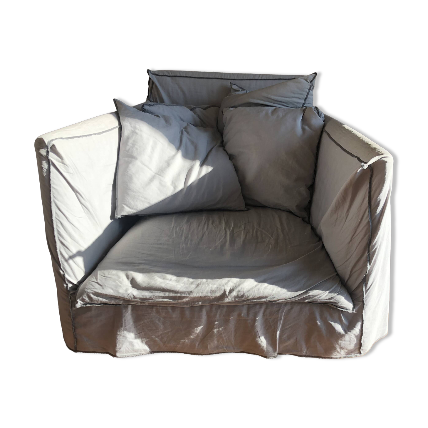 Ghost Armchair 01 Gervasoni glacier blue