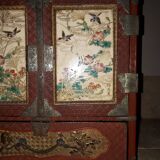 Japanese cabinet in cinnabar red lacquer, Japan Meiji era