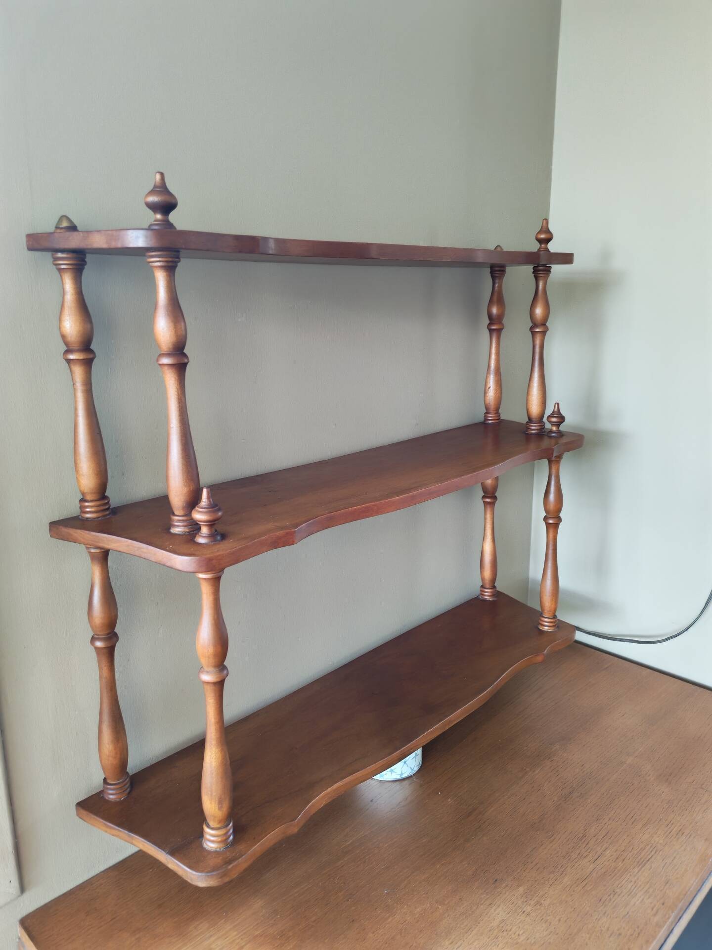 Etagère murale Napoléon III