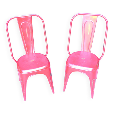 Paire de Chaises en tôle empilables rouges