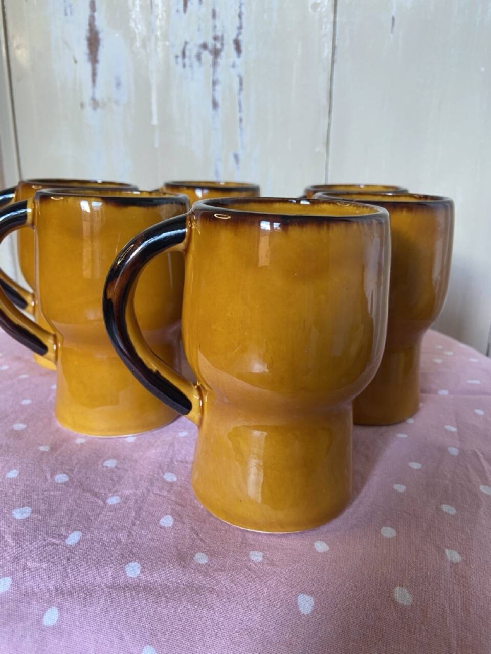 Vintage orange mugs 70s