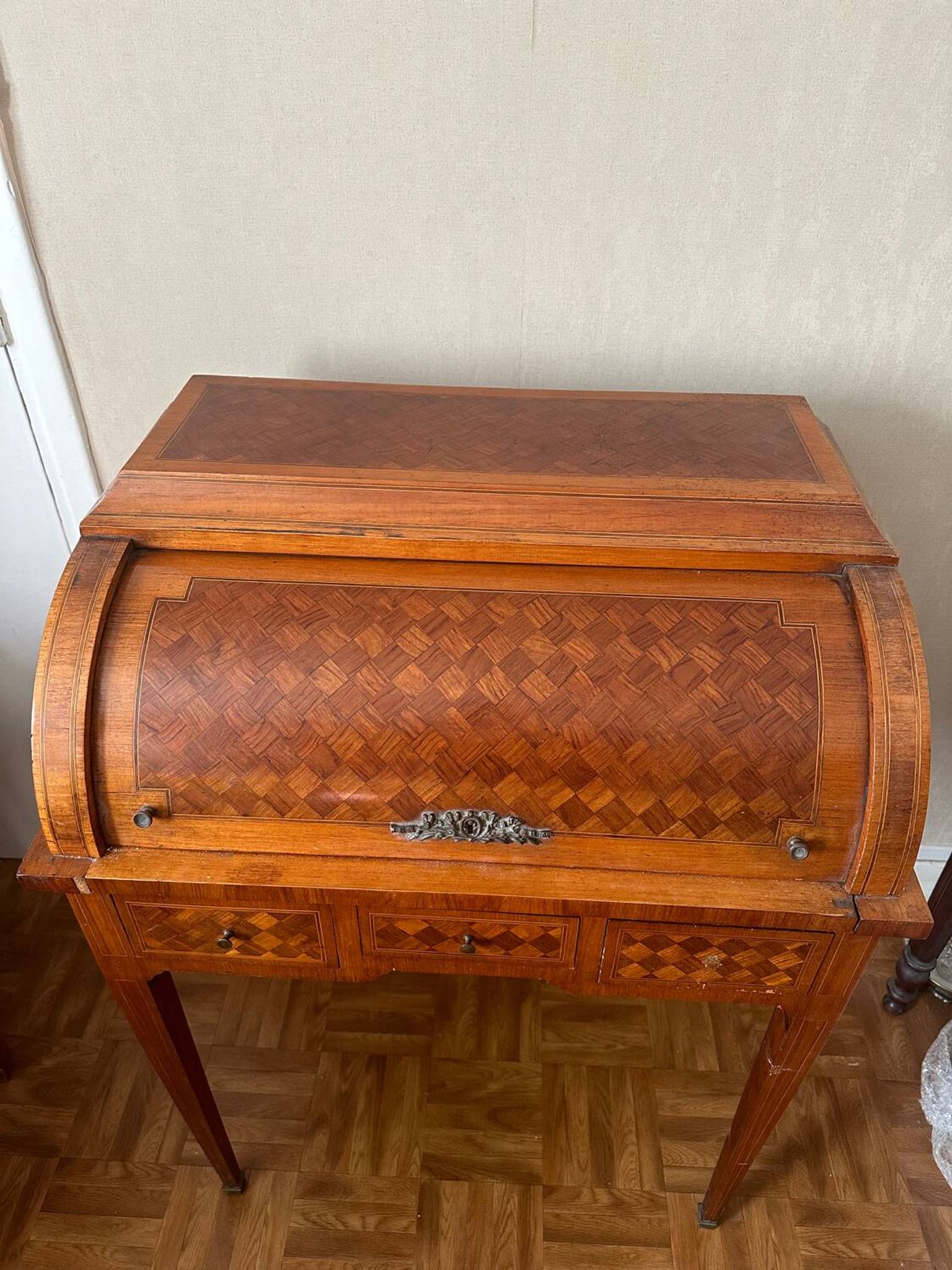 Cylindrical desk in cubic marquetry Louis XVI style late 19th, early 20th century