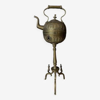Oriental bronze teapot on tripod base, early 20th century