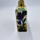Iznik bottle, floral decoration, Persia, 19th century