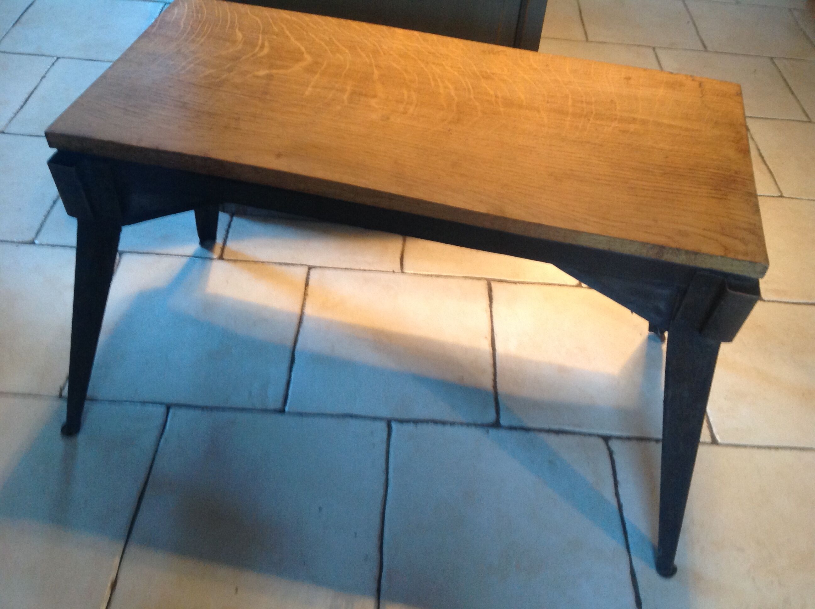 Industrial mind low table