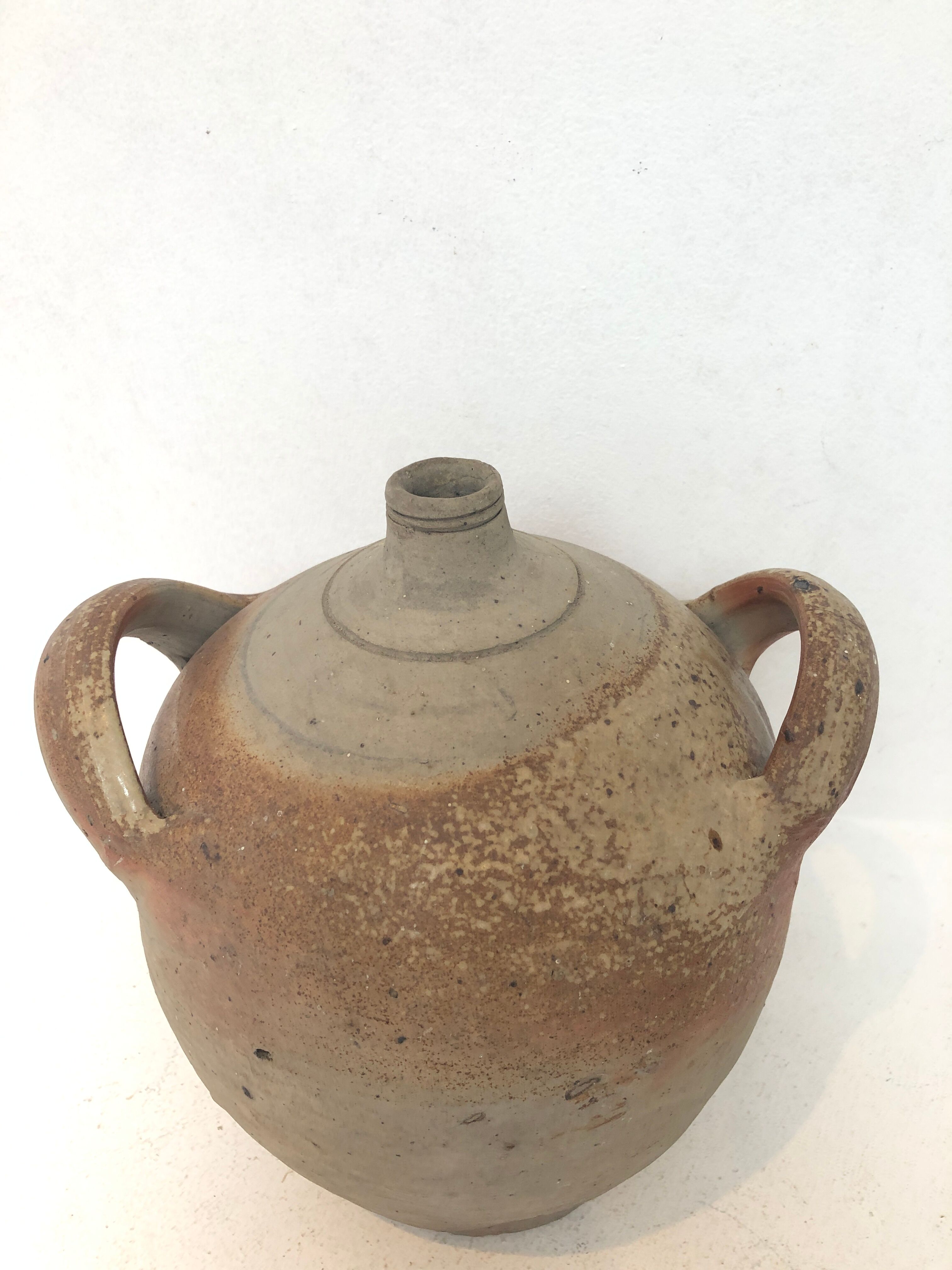 Jug with sandstone handles, 1970