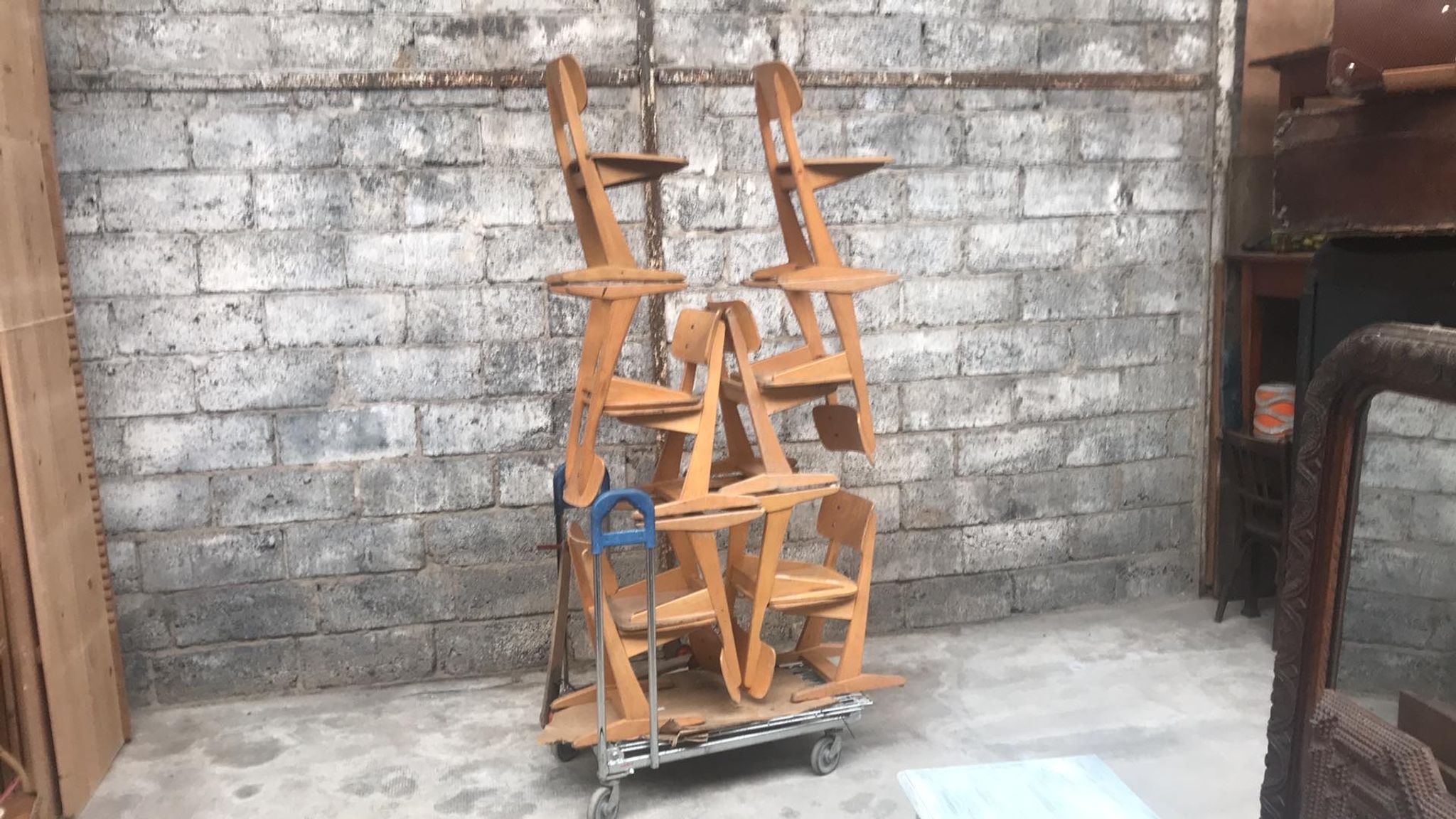 Series of 10 casala children's chairs in vintage light wood