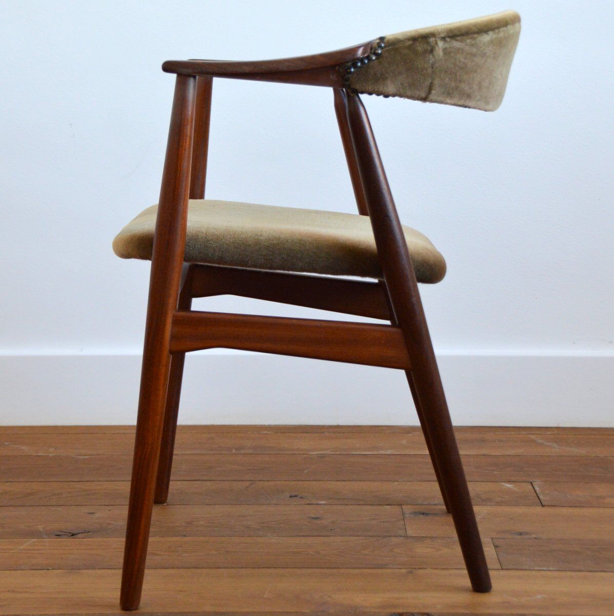 Scandinavian office chair by Thomas Harlev 1960s