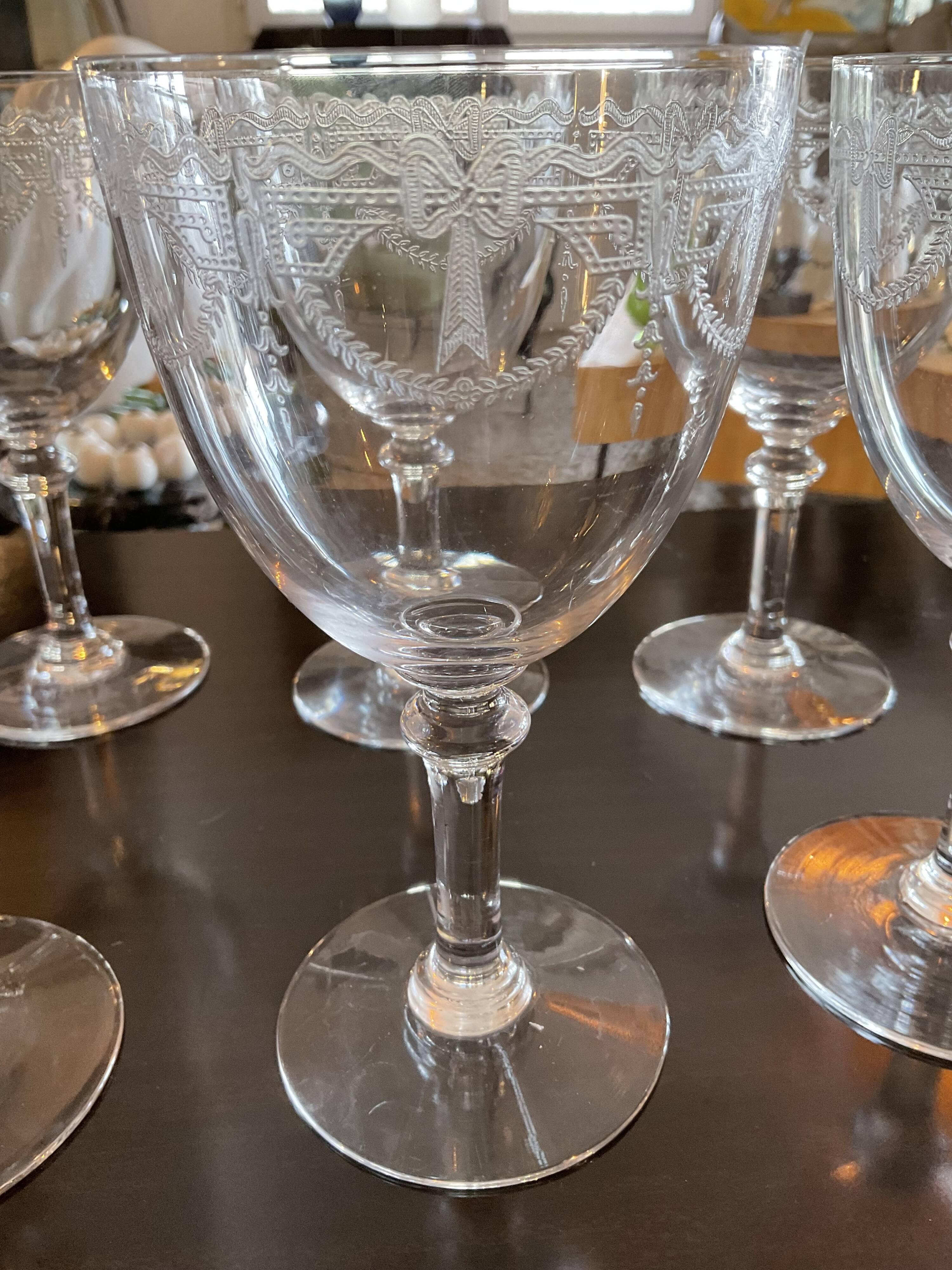 6 verres à eau . cristal saint louis . model millet art deco