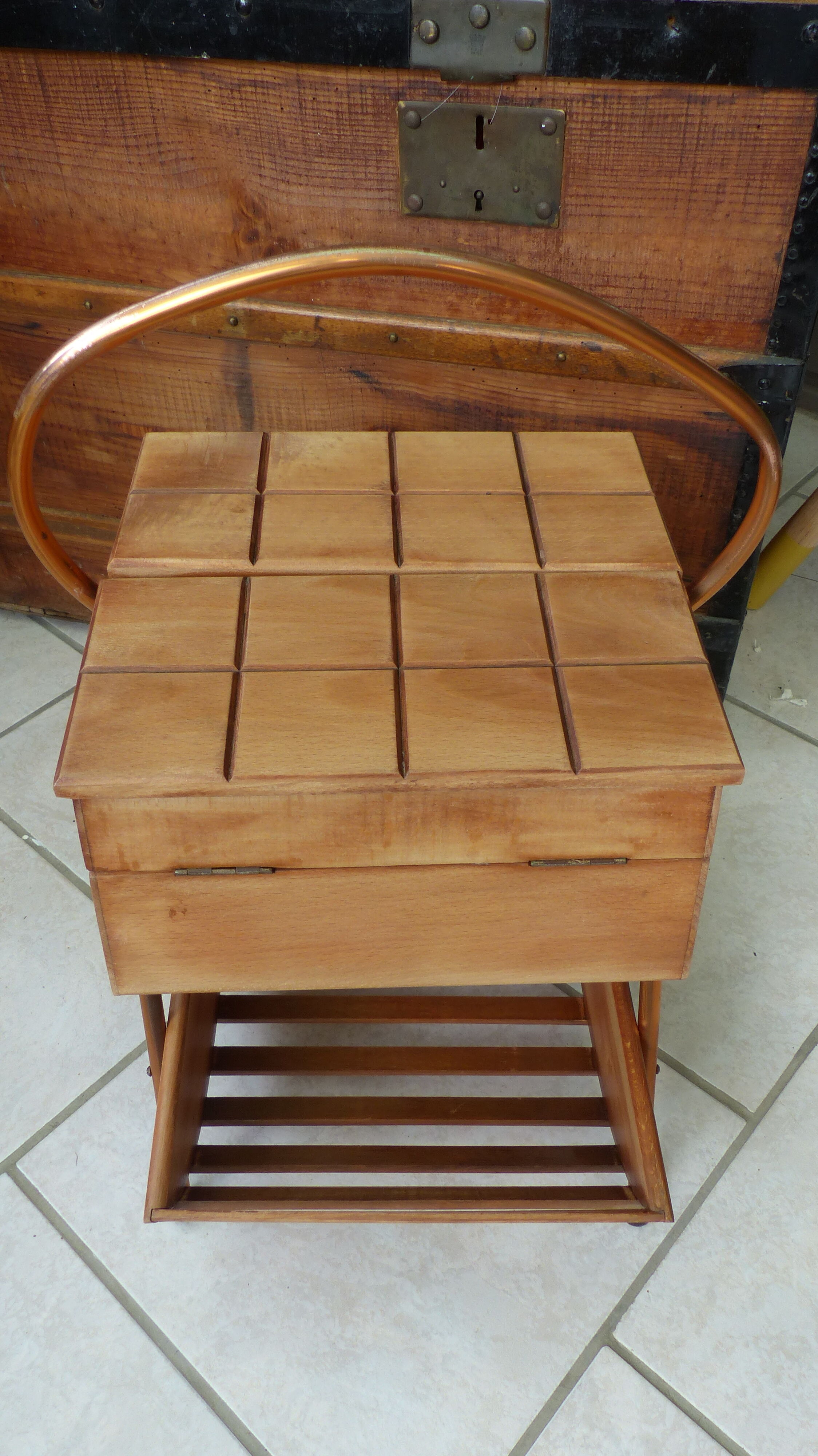 Sewing basket years 50