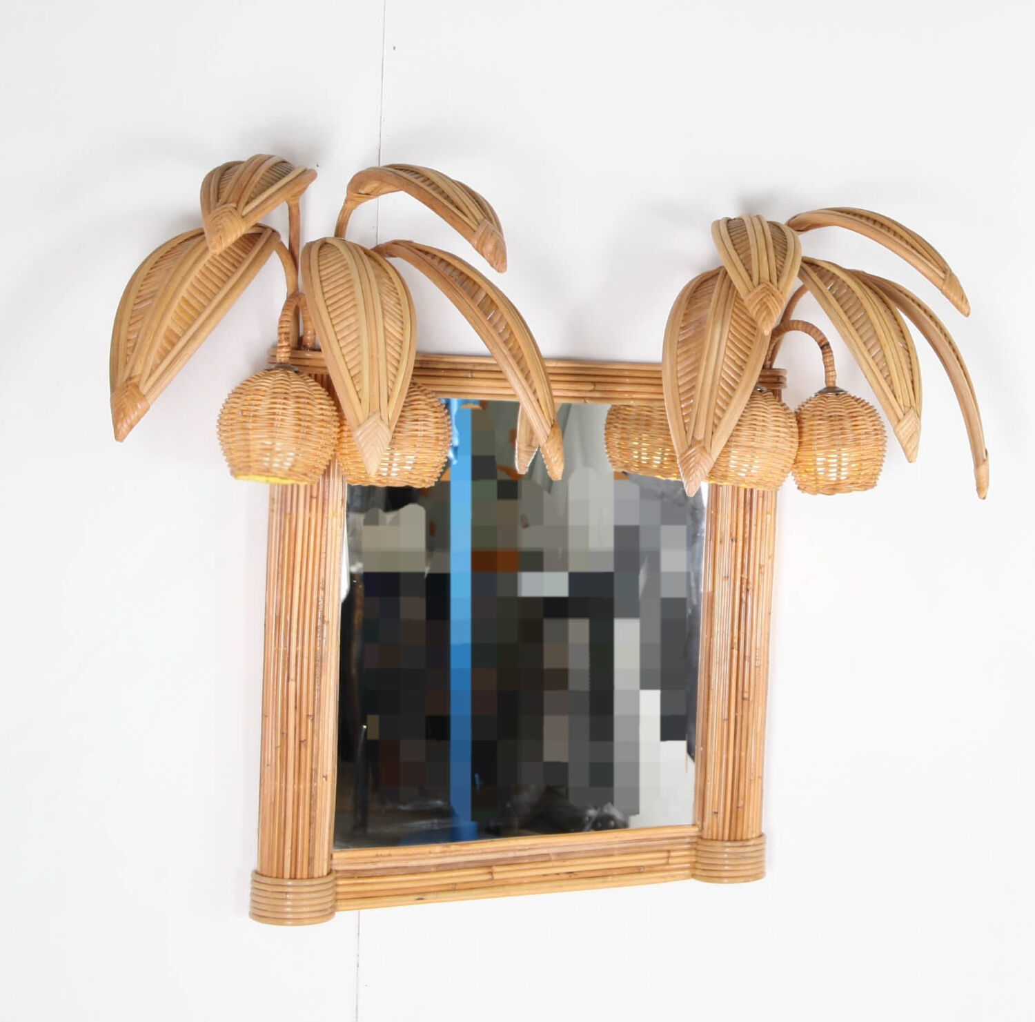 Lighted mirror in rattan 100x80cm