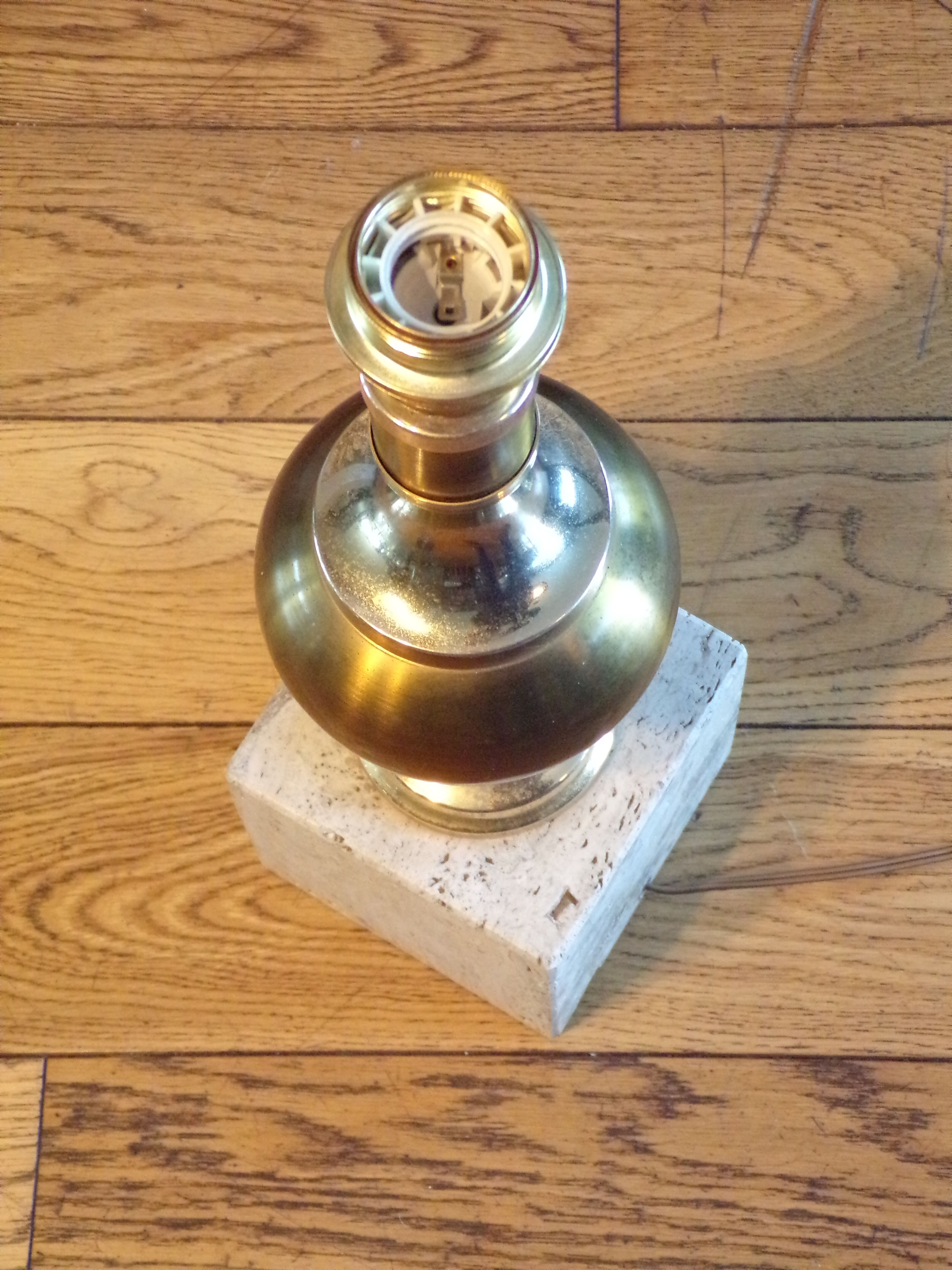 Travertine lamp foot and brass
