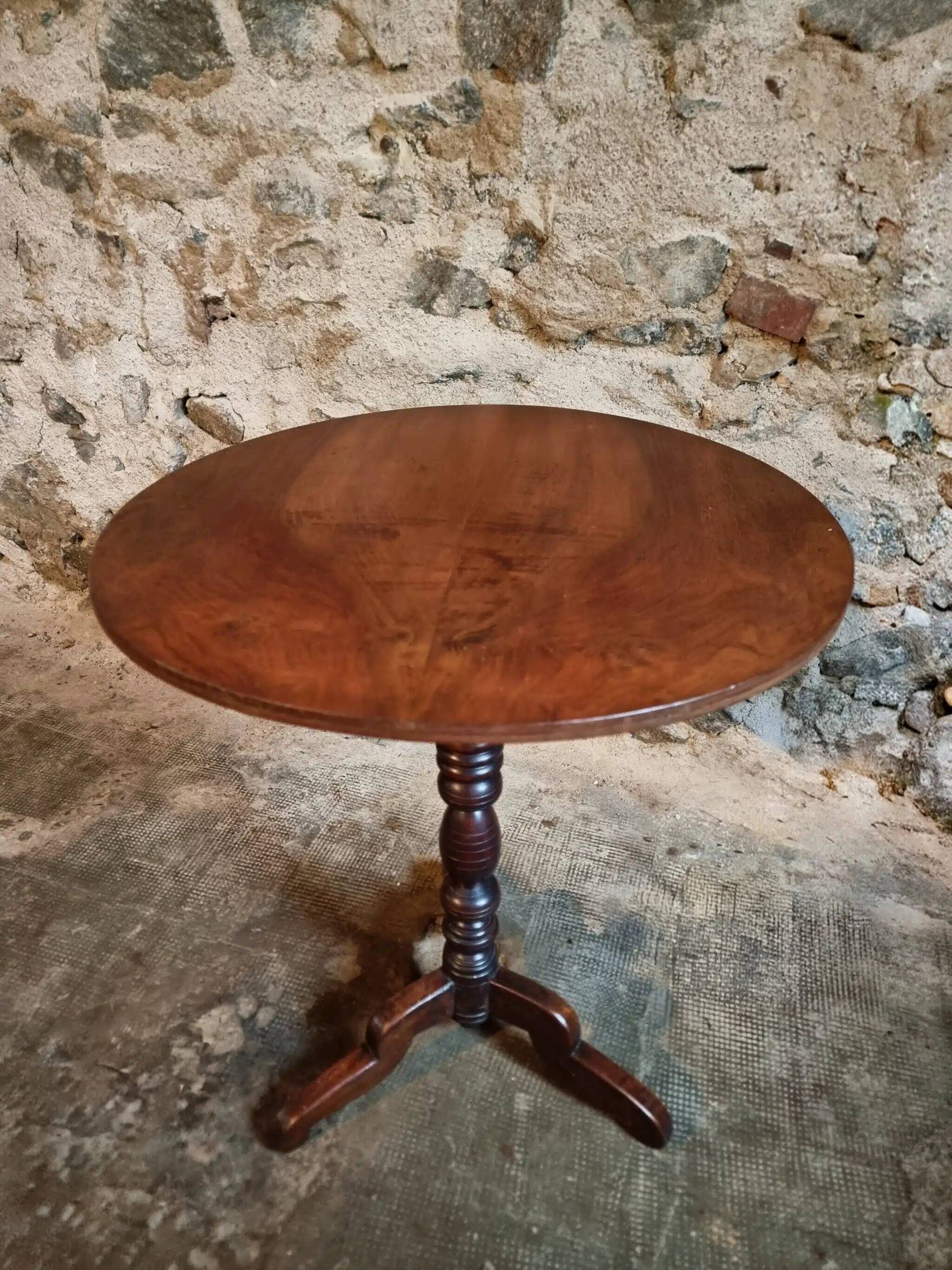 French antique guéridon (pedestal table), 19th century