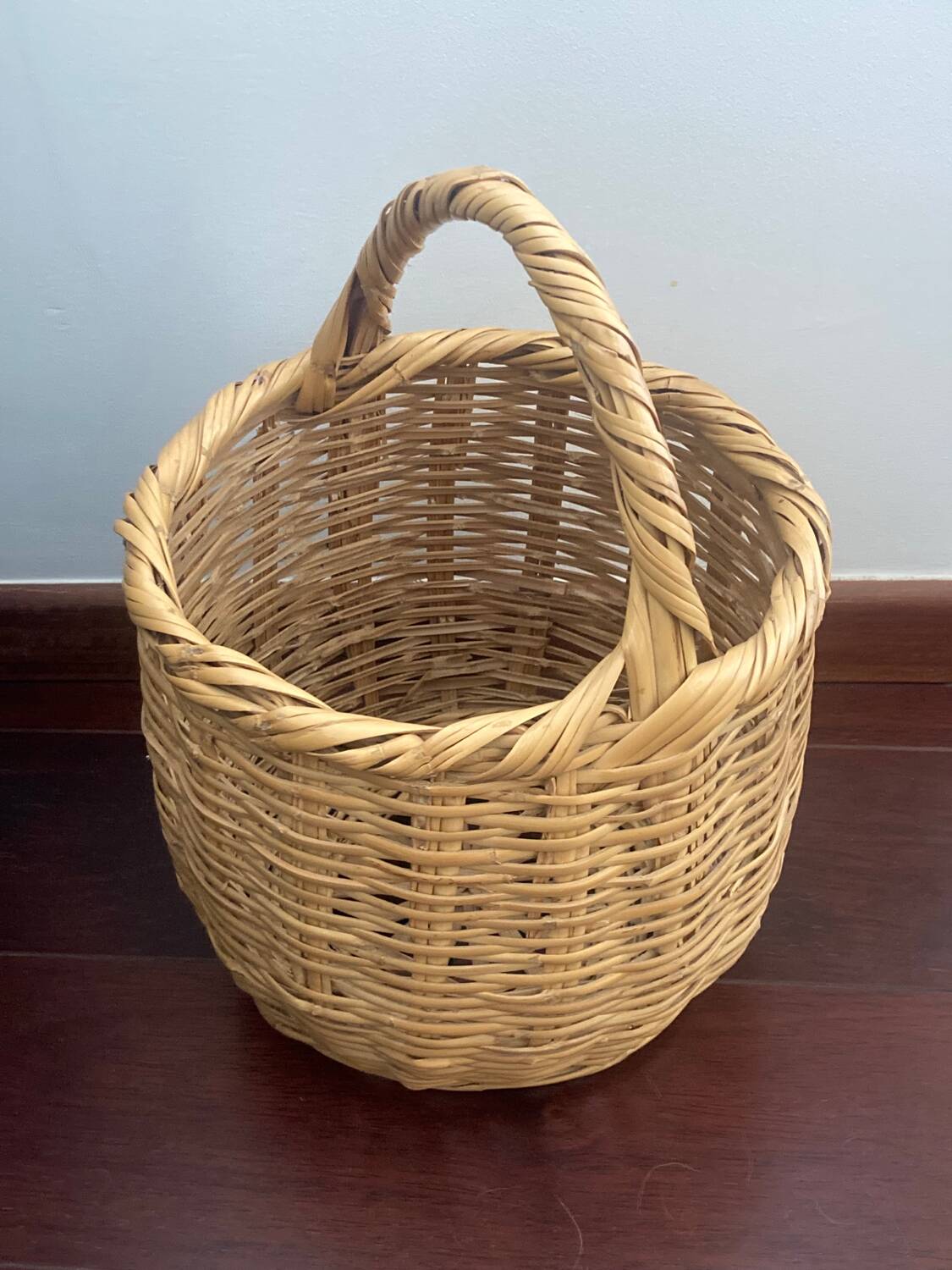 Wicker basket