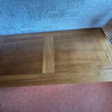 Light-colored empire chest of drawers