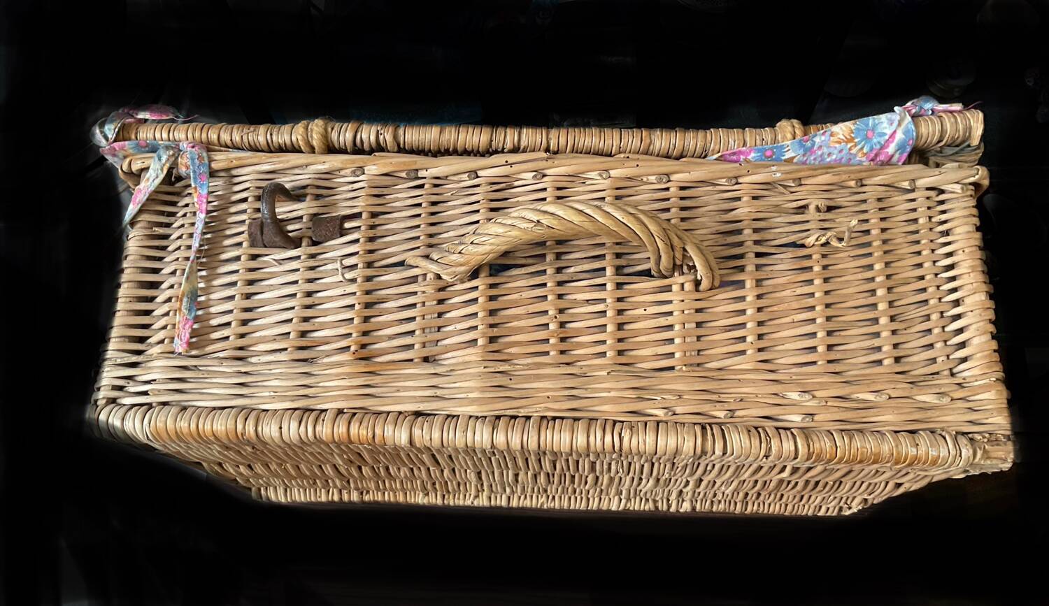 Basket vintage wicker rattan 60s/70s