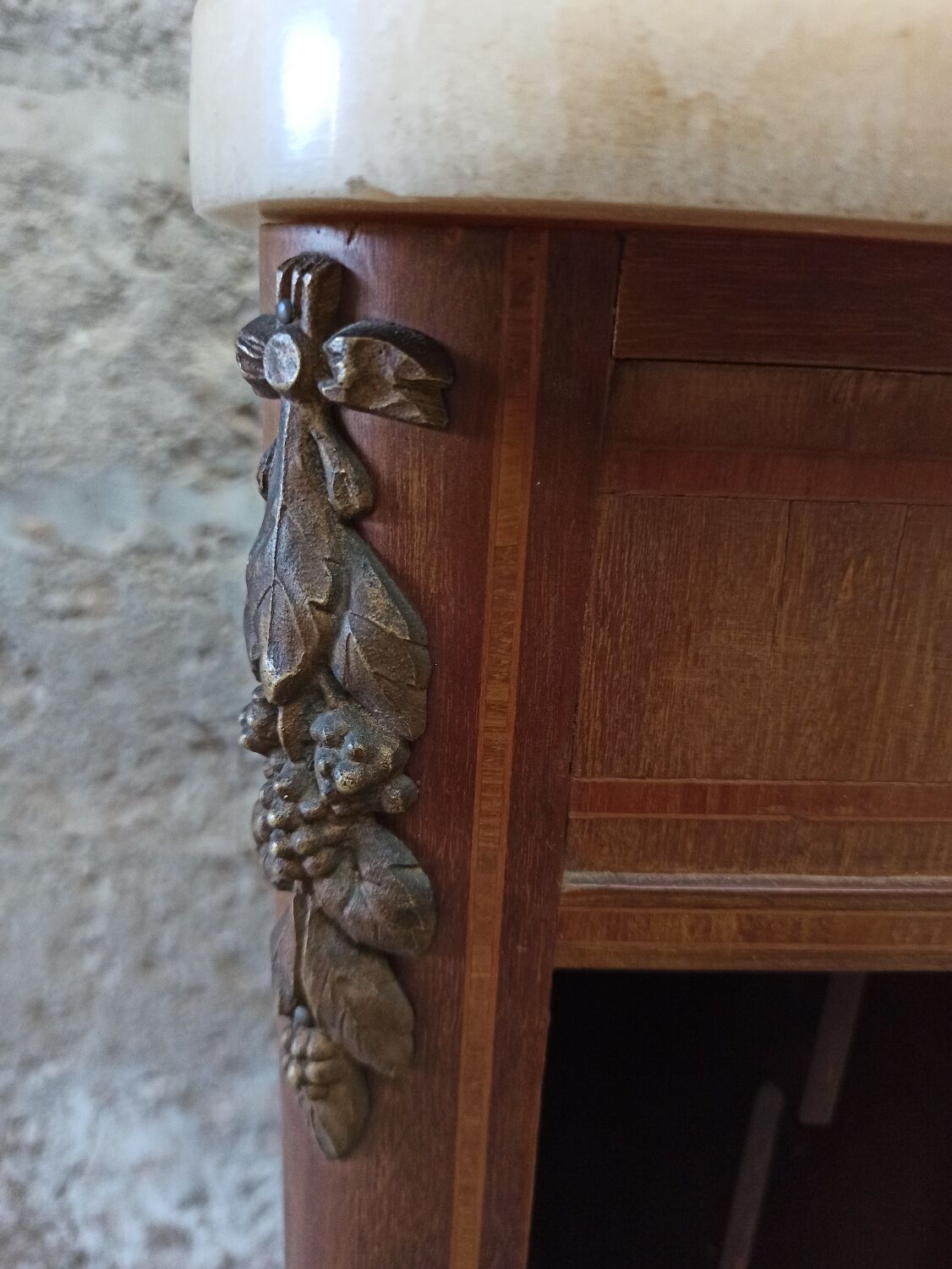 Furniture between two marble tops Louis XVI style