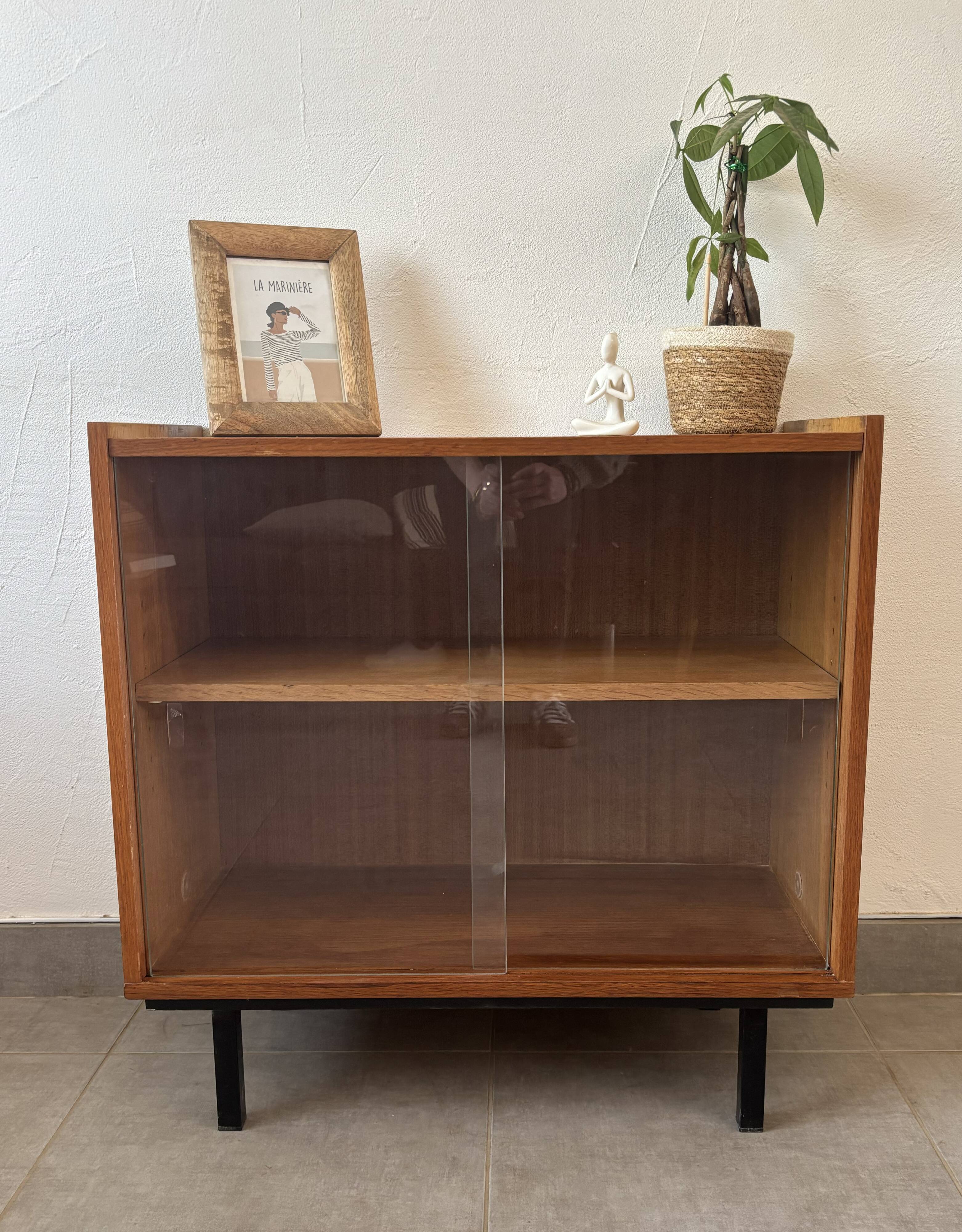Vintage oak display cabinet from the 1960s.