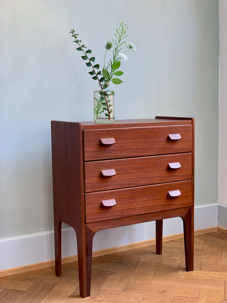 Danish mid-century chest of drawers by Poul Hundevad