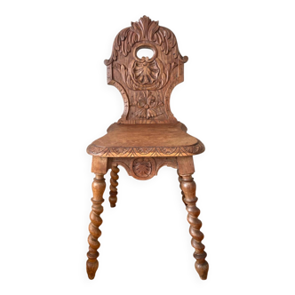 Antique Alsatian chair in carved wood