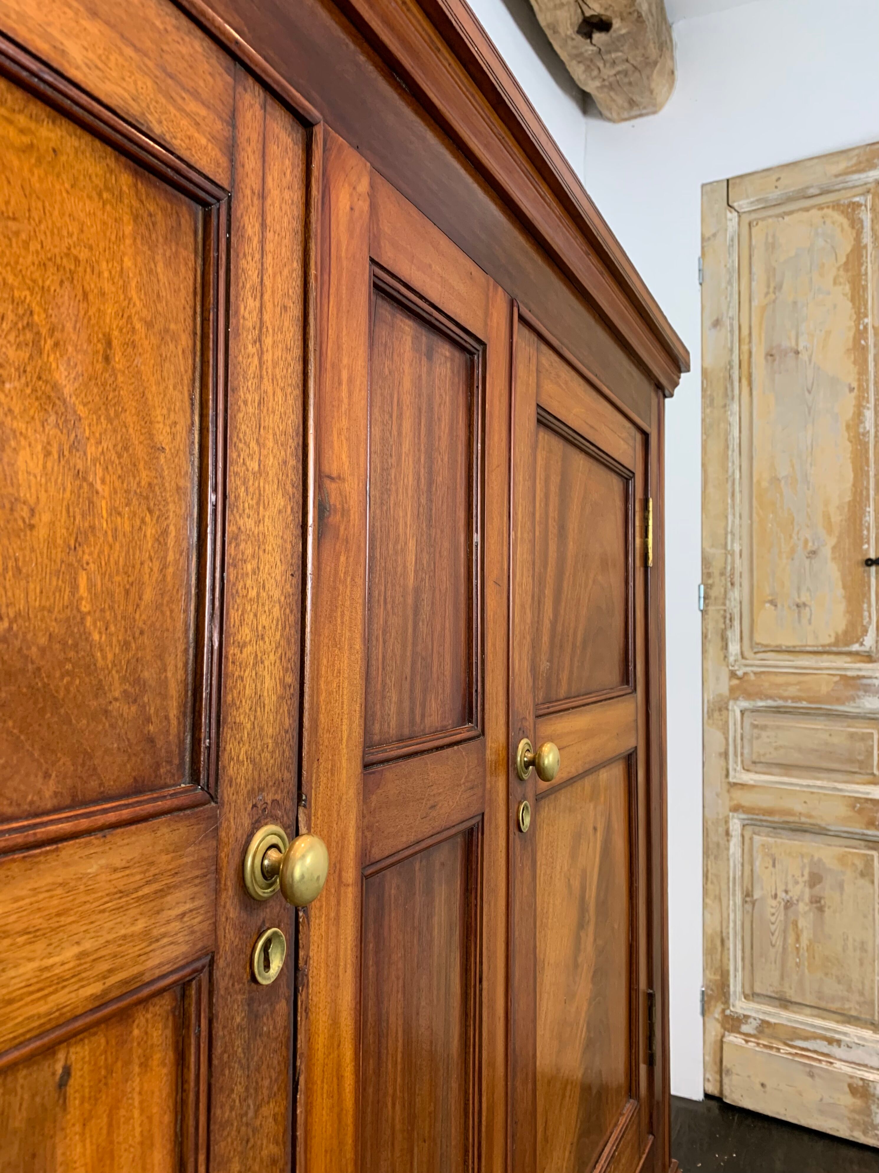 Cabinet English XIXth century