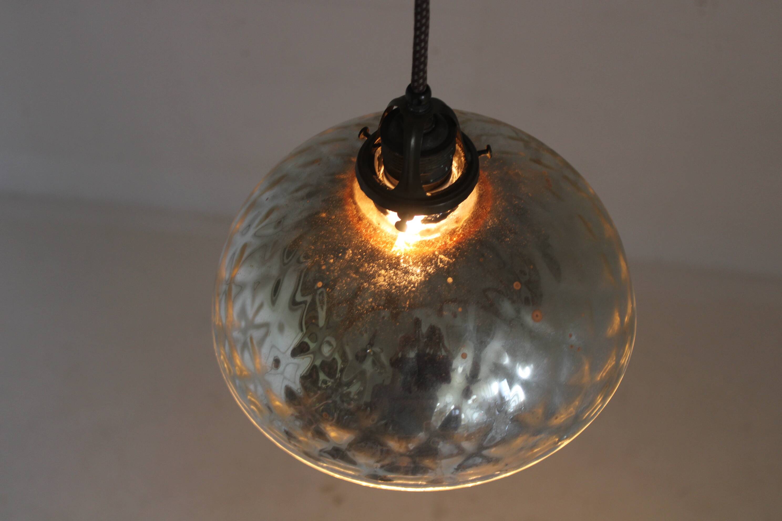 Early 20th Century “Mercury Glas” Pendant, Europe