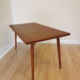 Mid-Century Modern Wooden Coffee Table: 1970s Vintage Lounge Decor