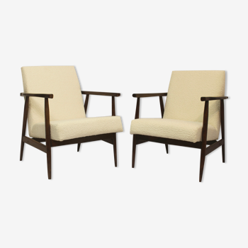 Paire de fauteuils Henryk Lis 300-190 années 1970 tissu bouclette blanche