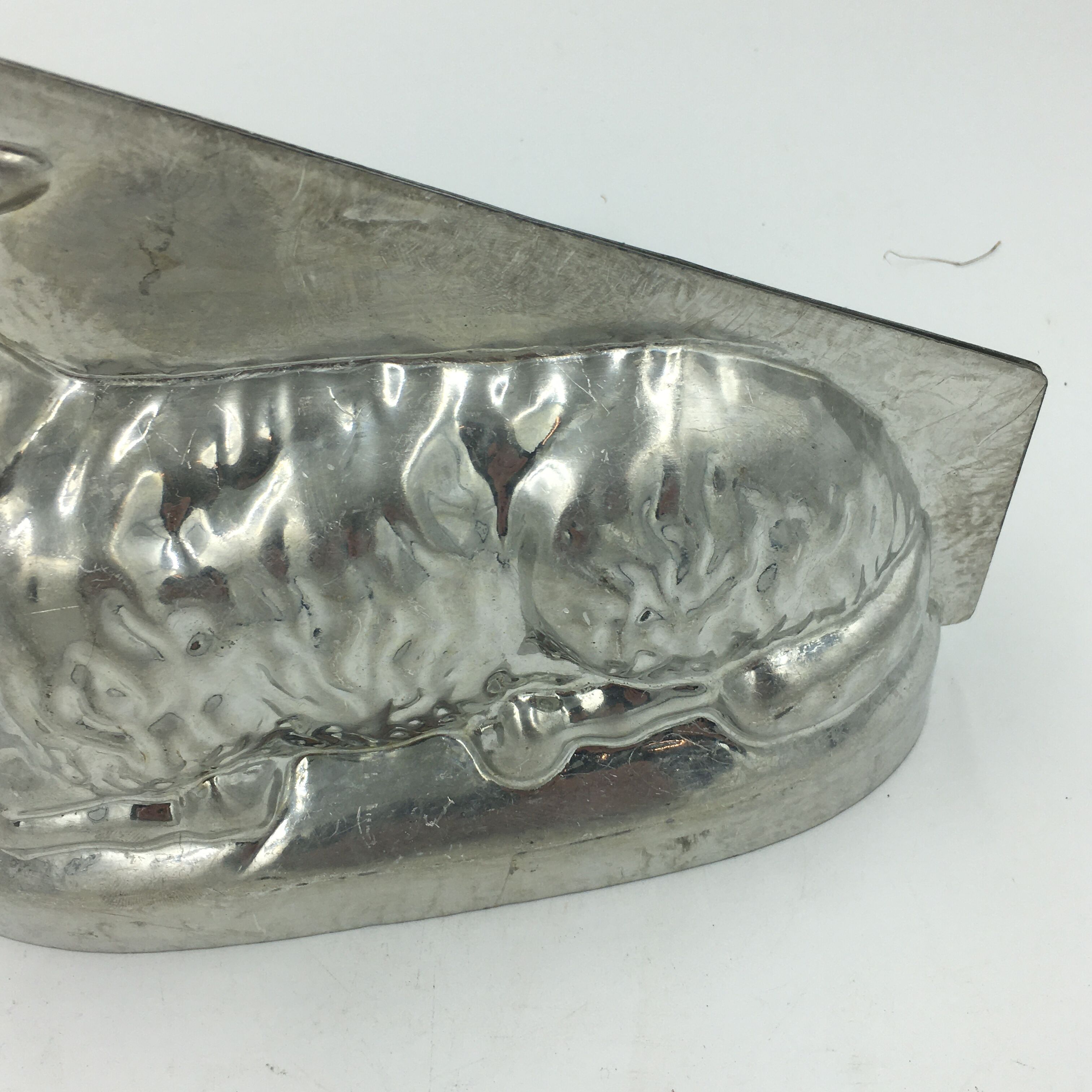 Pascal lamb ice mold