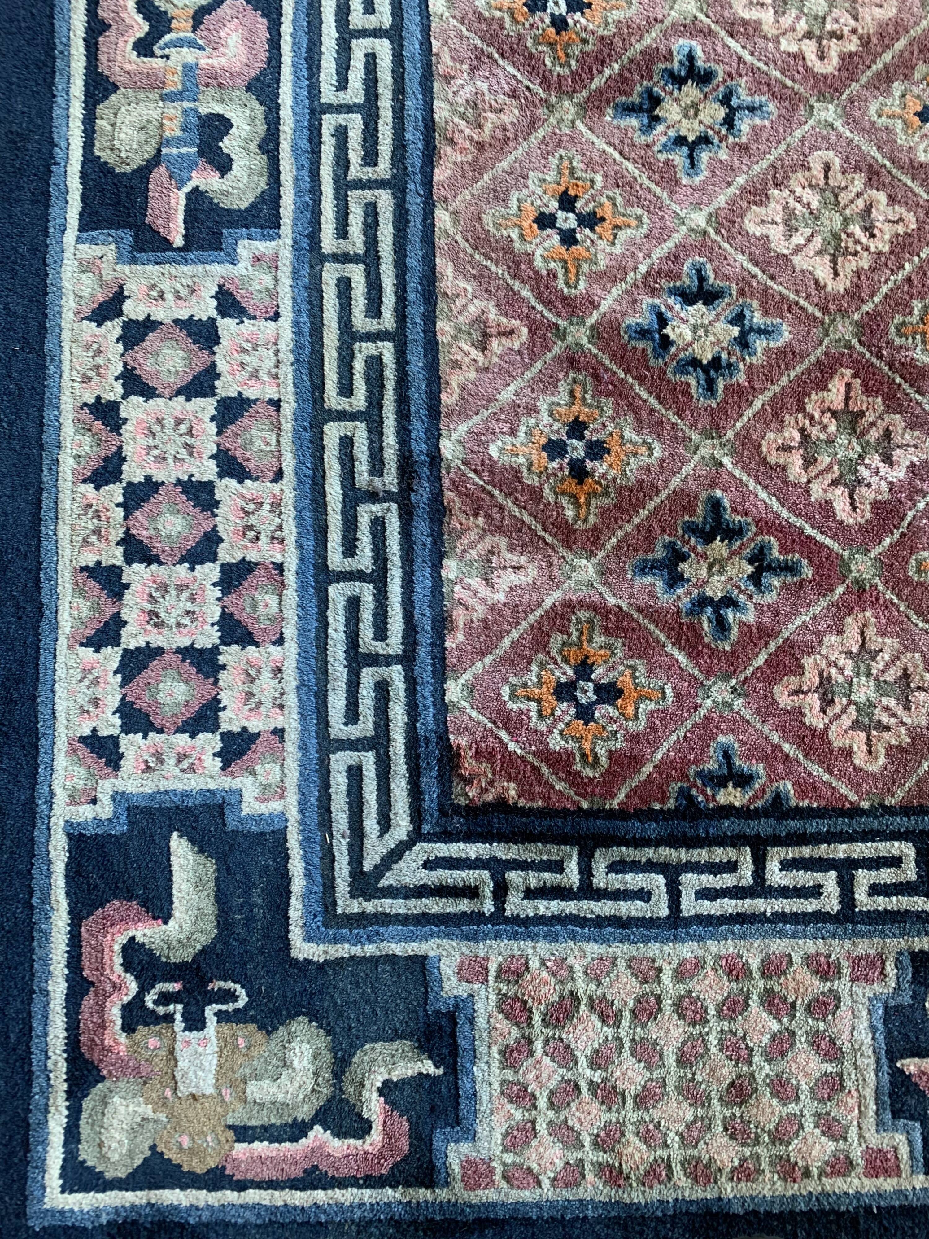 Handmade oriental carpet in wool 134 cm x 215 cm