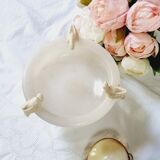 Alabaster cup with 3 doves