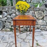 Small desk table in marquetry