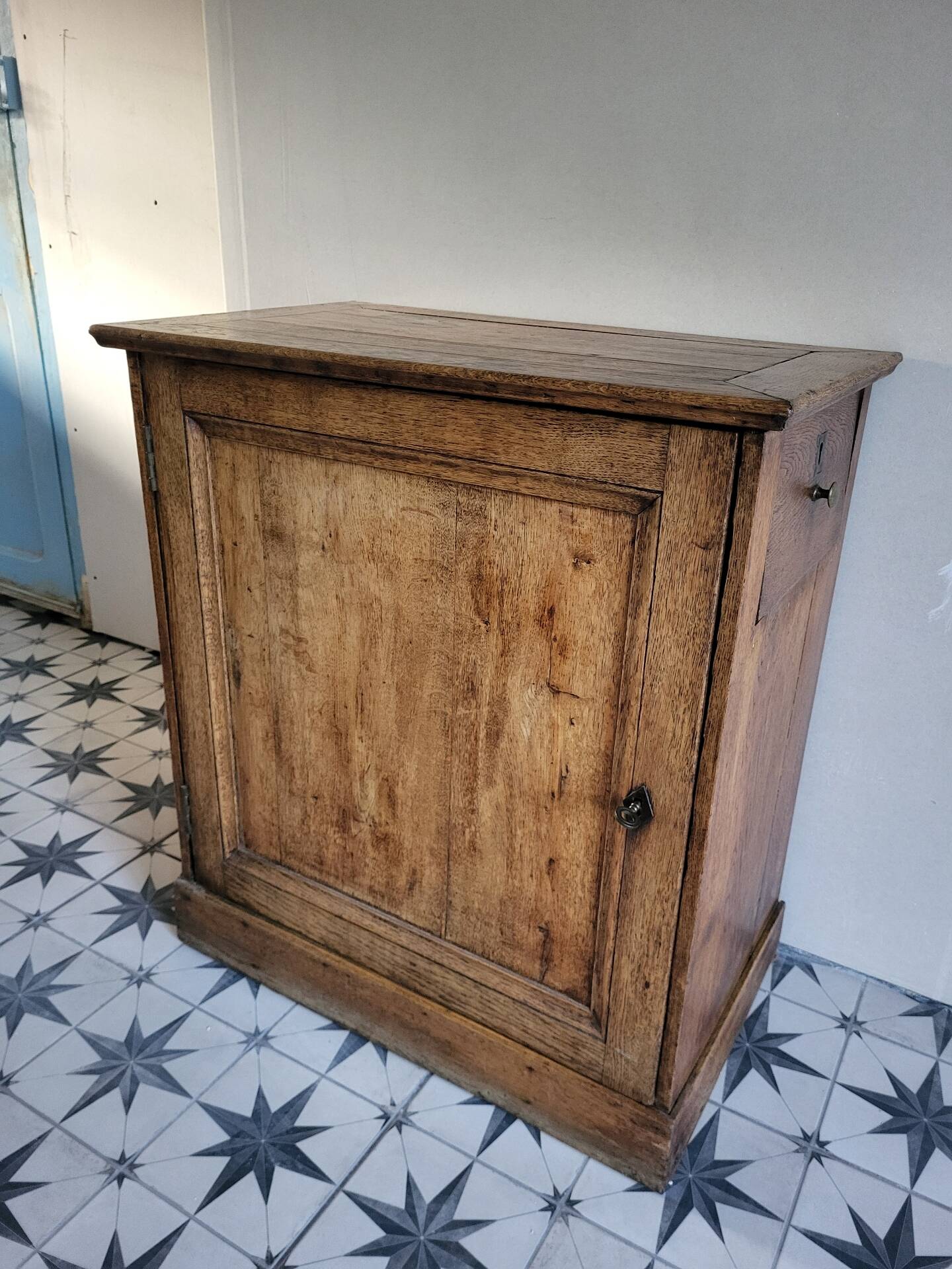 Confiturier en bois massif