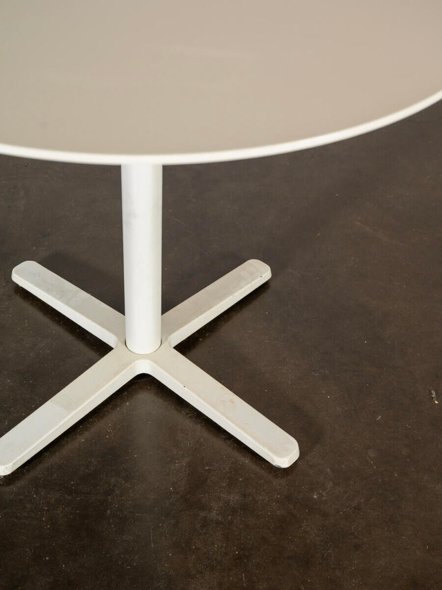 Table ronde blanche