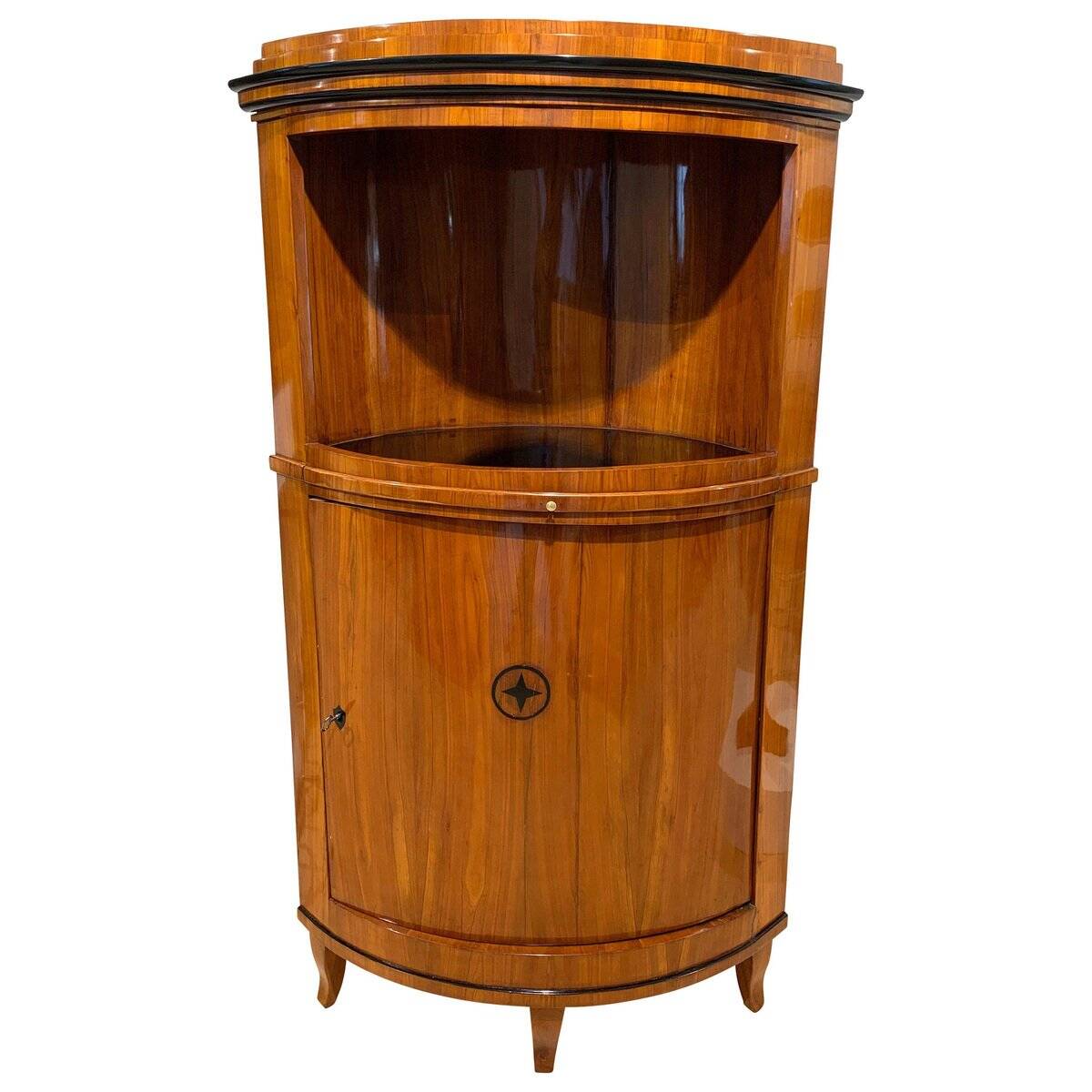 Biedermeier Corner Cabinet, Cherry Veneer, Ebony Inlay, South Germany circa 1820