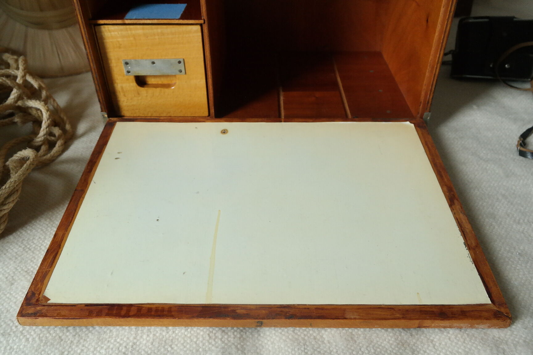 Caisse, vintage wood business firm