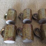 6 stoneware mugs