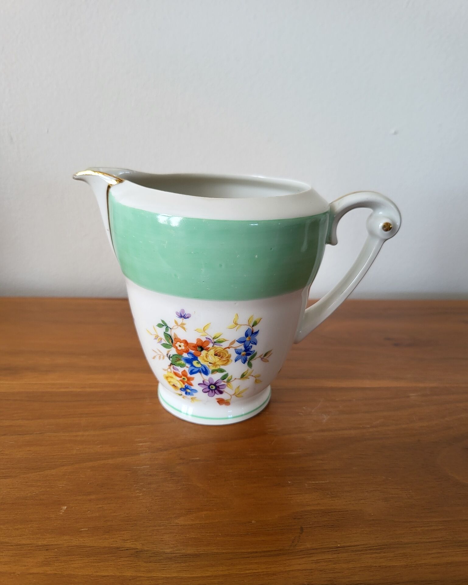 Milk jug, cream jug in Limoges porcelain