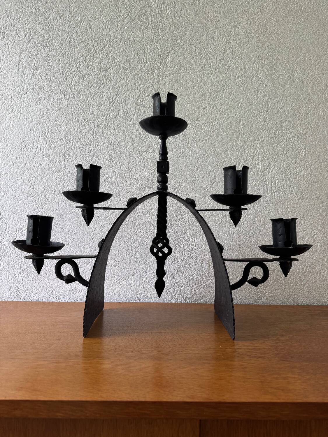 Brutalist wrought iron chandelier from the 60s