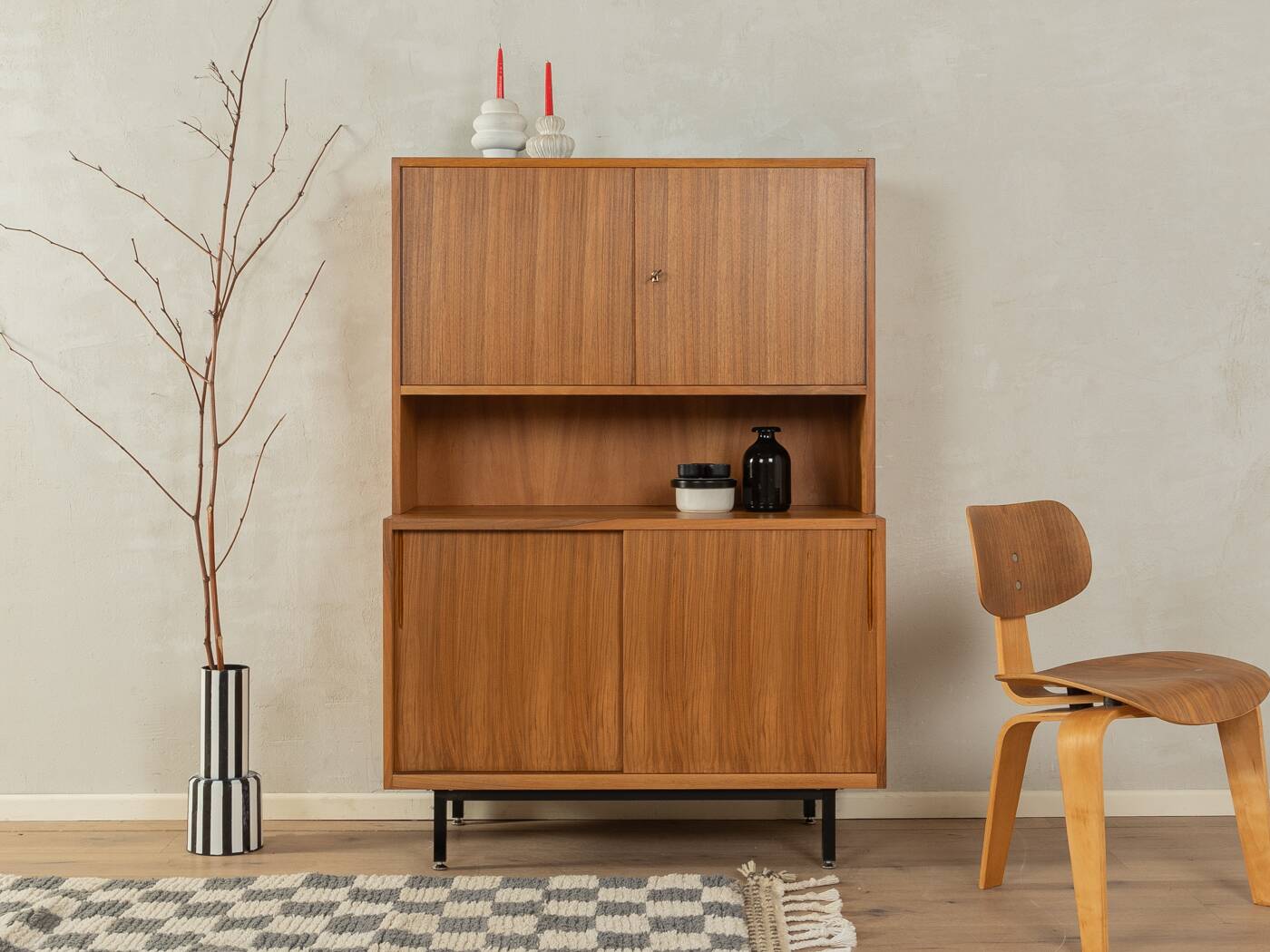 50s Dresser with ledge