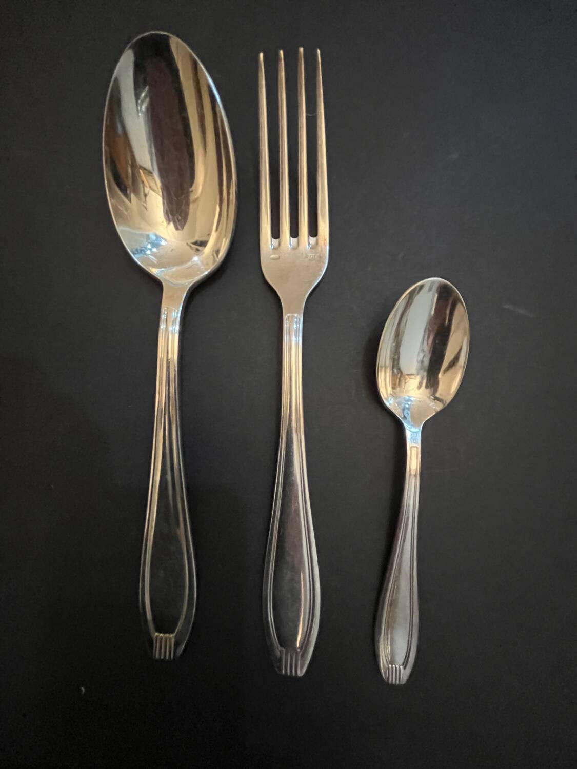 Frionnet silver plated cutlery set (37 pieces)